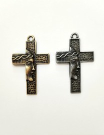 Cruz Metal 6 x 3,8 cm 03 Unidades