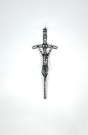 CRUCIFIXO DE METAL CURVO 14 X 5 CM