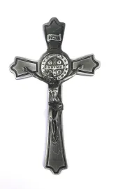 CRUCIFIXO METAL  DE S�O BENTO 16 X 9,5 CM