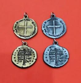 Medalha das Duas Cruzes 2,9 cm Pacote com 06 Unidades