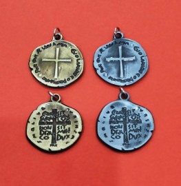 Medalha das Duas Cruzes 2,9 cm Pacote com 06 Unidades